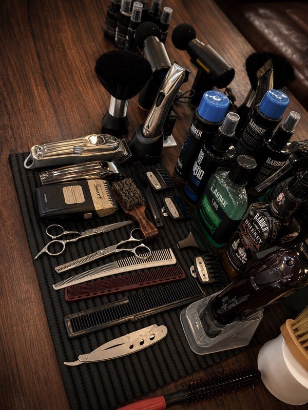 Ferramentas profissionais Corsário Barbearia Joinville